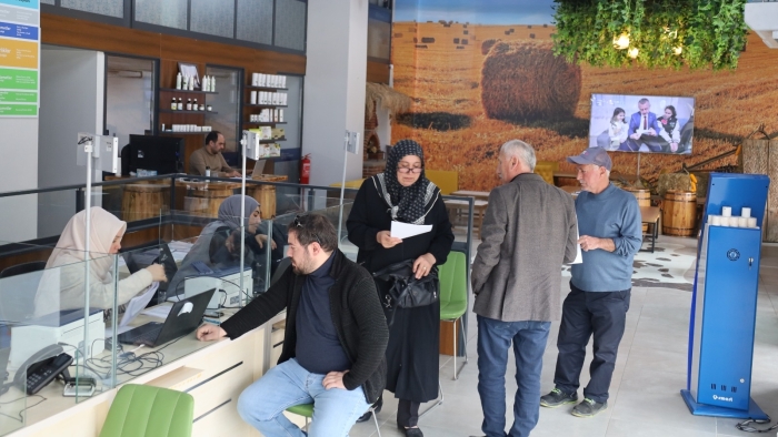 Kocaeli Büyükşehir Belediyesi’nden Çiftçilere Yüzde 50 Hibeli Tohum ve Gübre Desteği